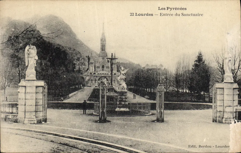 Lourdes — Eingang zum Heiligtum — Edit. Berdou - Lourdes - Vorderseite