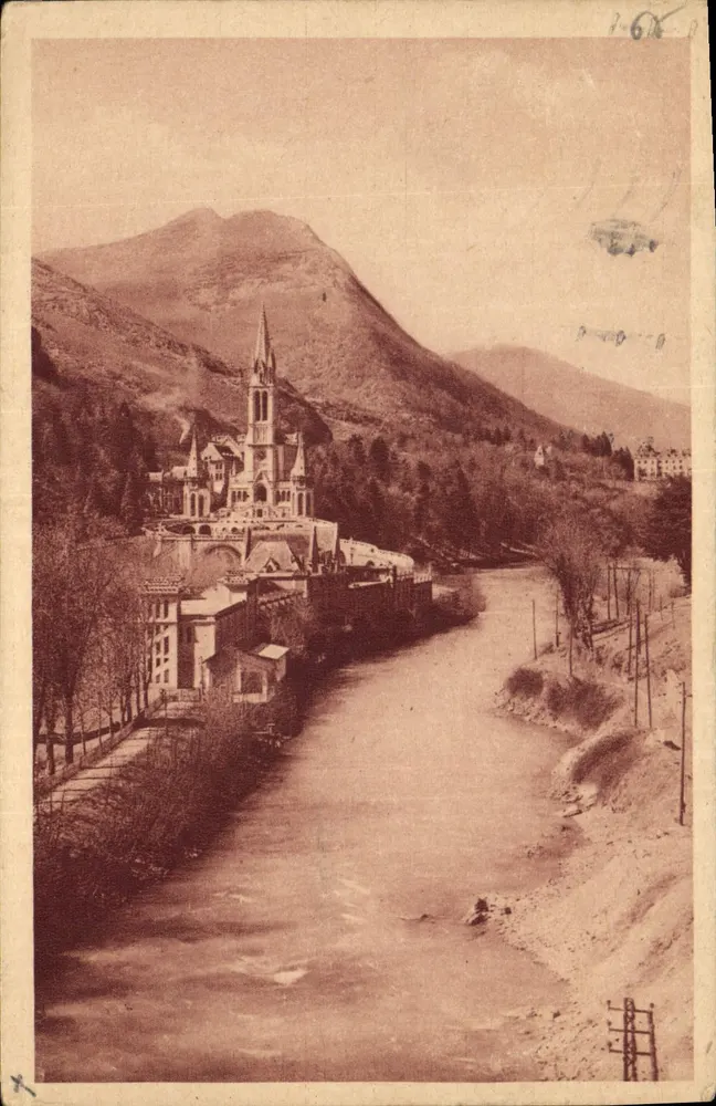 Lourdes — A Basílica e o Gave — Edição P. Dour - Frente