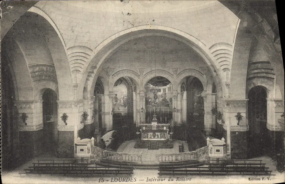 Lourdes — Interior do Rosário — Edição F. V. - Frente