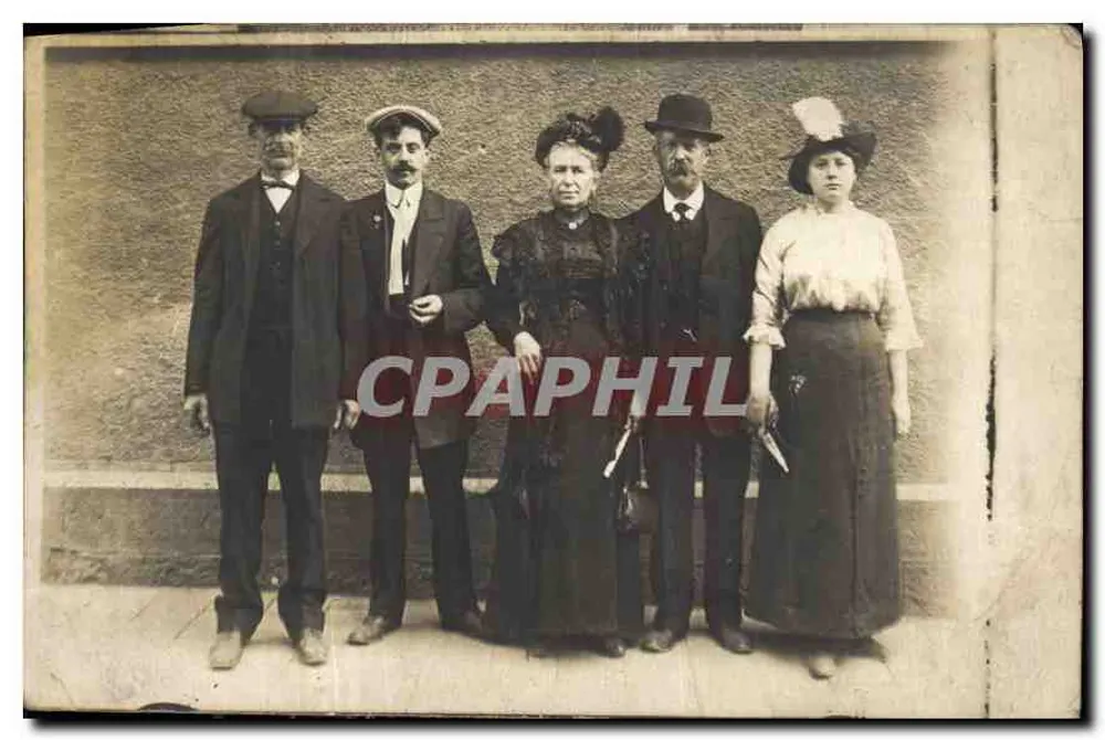 Grupo de cinco pessoas — fotografia - Frente