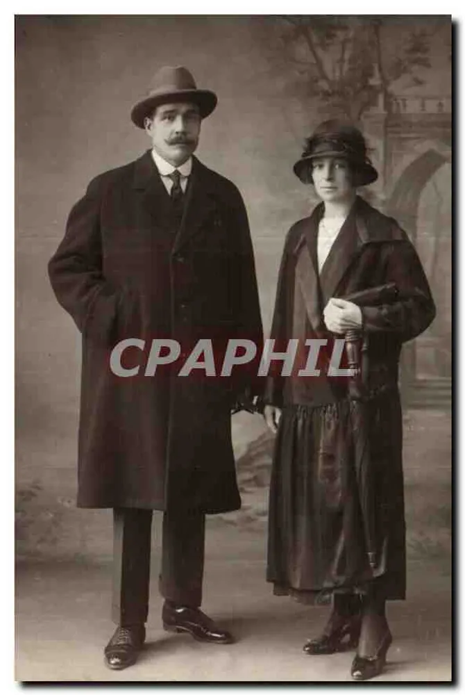 Retrato de um casal — época 1910-1920 — editor não identificado - Frente