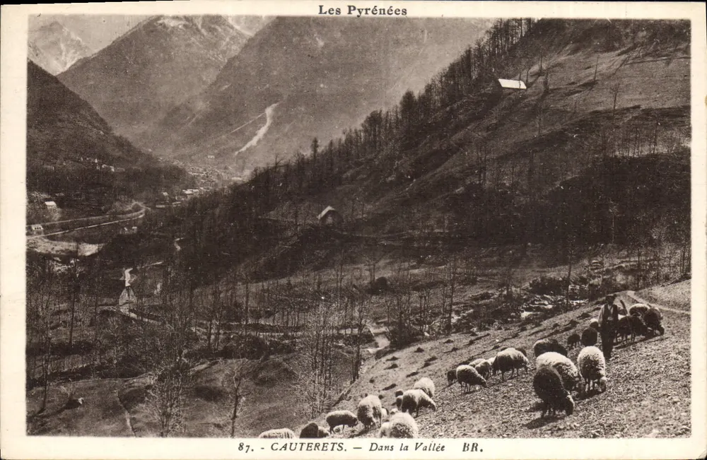 Cauterets — Na Valeira — BR. — Os Pirineus - Frente