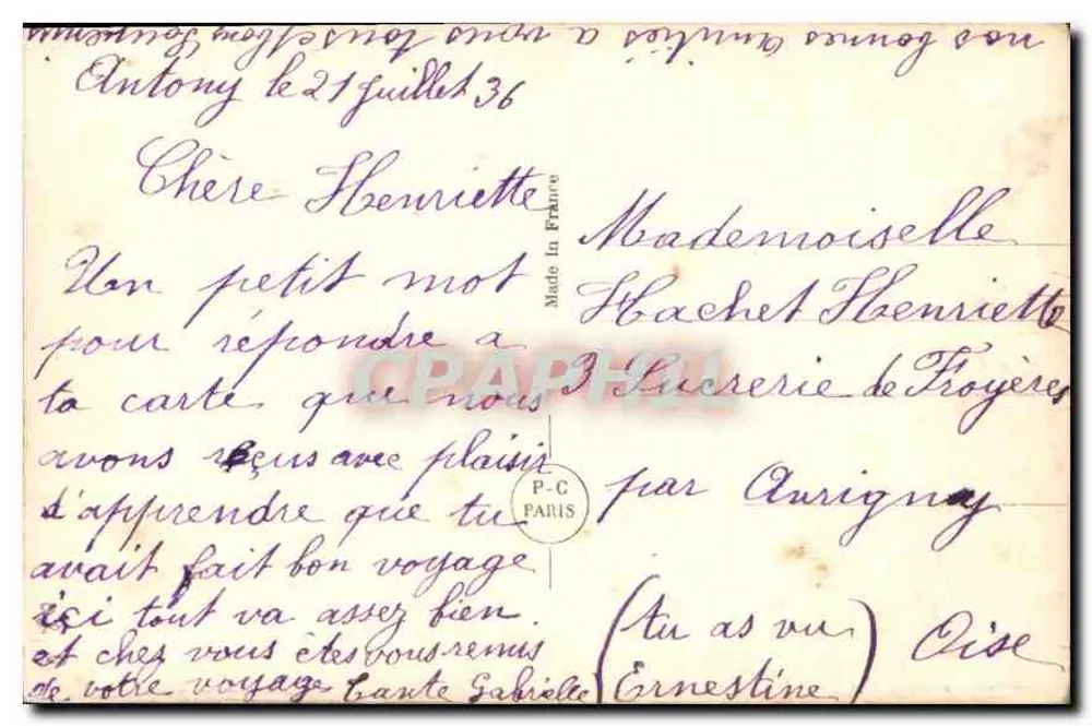 Menina sorridente segurando um buquê — PC Diré, n° 4216 - Verso