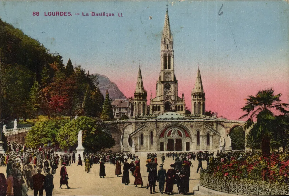 Lourdes — A Basílica. LL — Edição LL, n° 88 - Frente