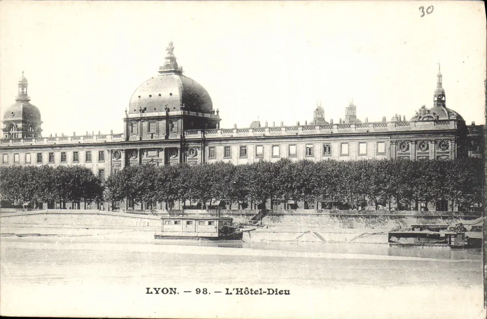 LYON — O Hôtel-Dieu — Editor desconhecido, n° 98 - Frente