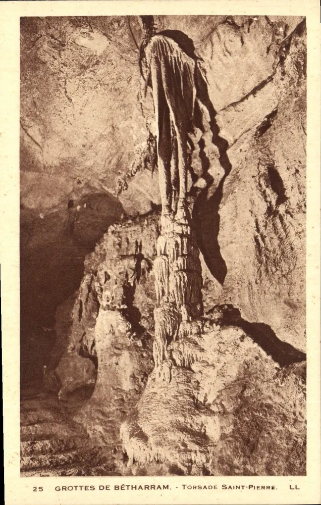 Grutas de Bétharram — Torsade Saint-Pierre — LL - Frente