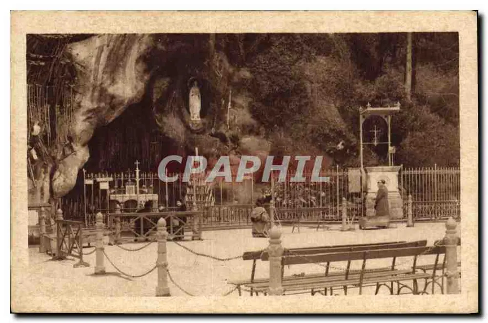 Lourdes — Grota Massabielle — Wydawca P. Douat, nr 13 - Awers