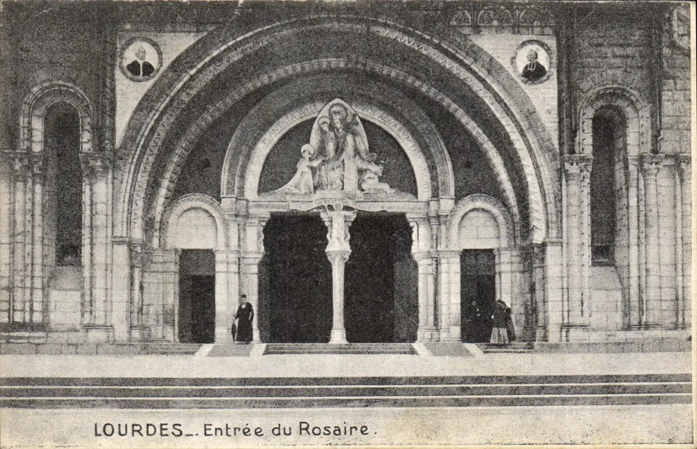 Lourdes — Entrada do Rosaire — Edição Palais du Rosaire, Lourdes - Frente