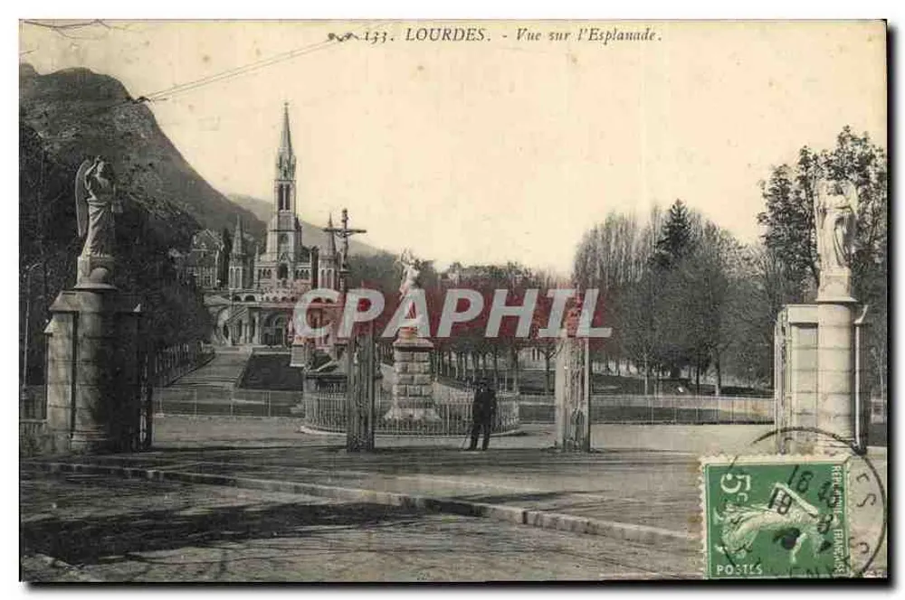 Lourdes - Visão da Esplanada — Edição F. Viron, n° 133 - Frente