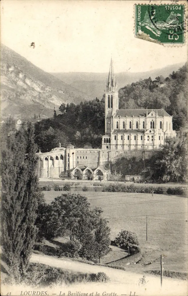 Lourdes — A Basílica e a Gruta — LL. — Editor LL, n°41 - Frente