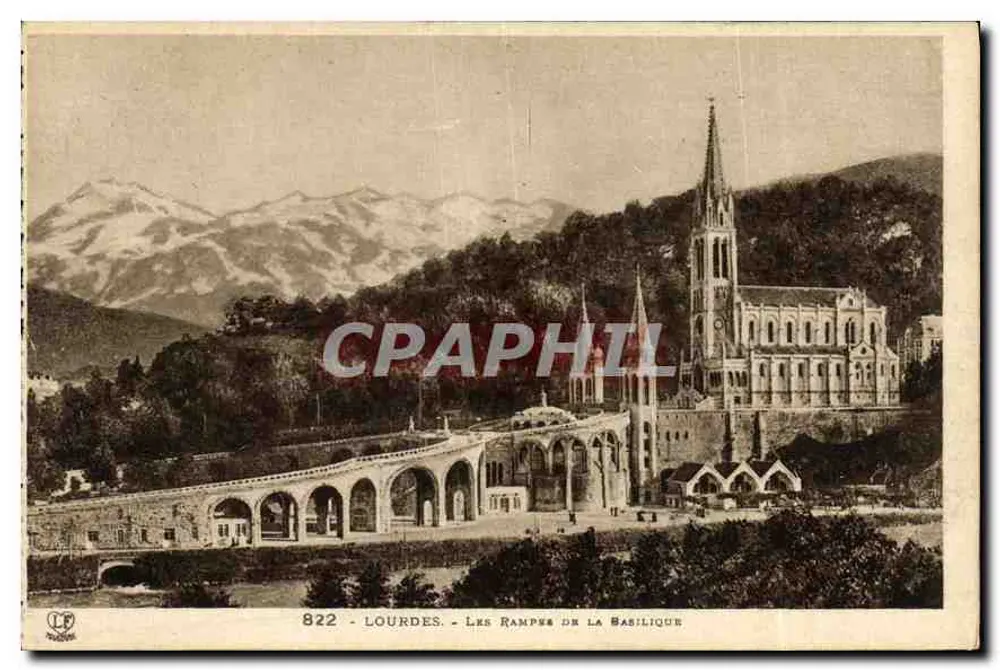 Lourdes — As Rampas da Basílica — editor La Rouche, Toulouse, n° 822 - Frente