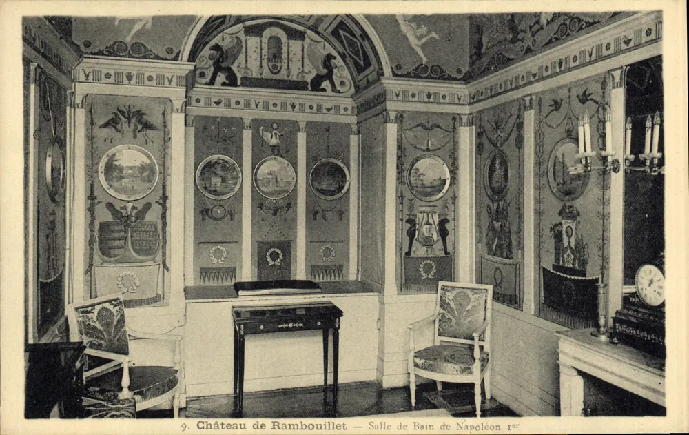 Castelo de Rambouillet — Sala de Banho de Napoleão I — Editor: Monuments Historiques - Frente