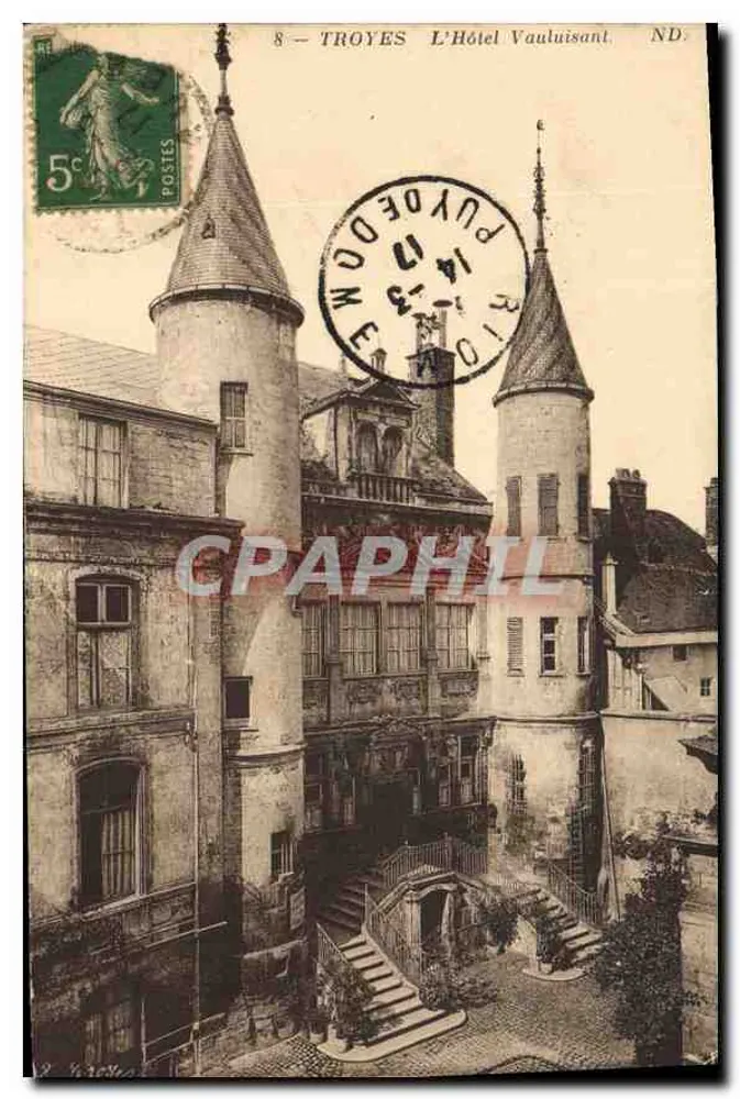 Troyes — O Hotel Vauluisant — ND. - Frente