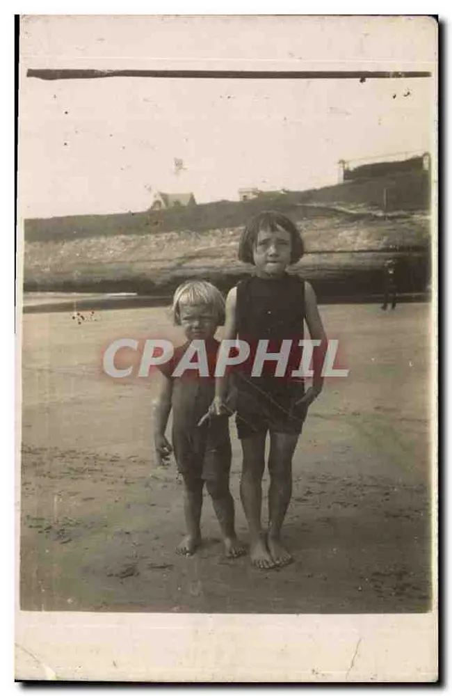Twee kinderen op een strand — Uitgever Guilliennoël, Bessingue en C° — Parijs - Voorkant