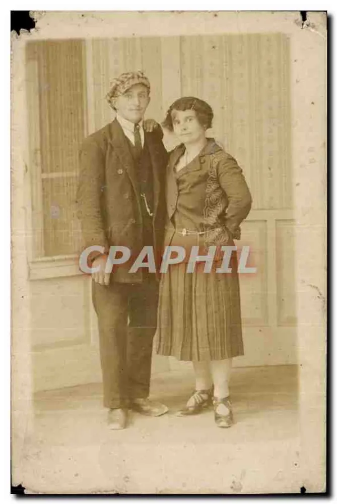 Retrato de um casal — editor desconhecido, número de série não visível - Frente