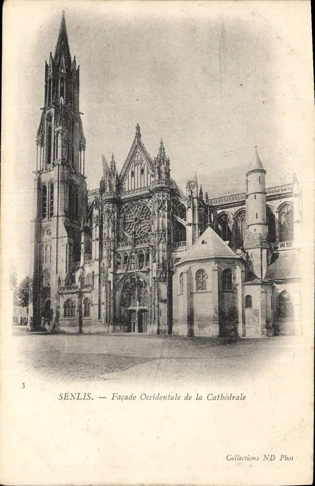 Senlis — Fachaça Ocidental da Catedral — Collections ND Phot - Frente