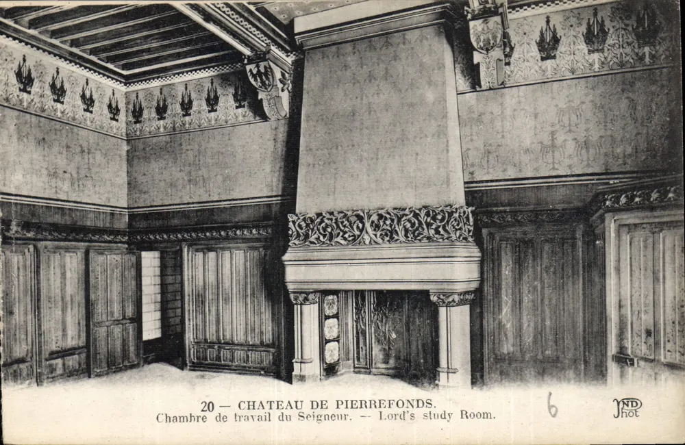Schloss Pierrefonds — Lord's Study Room — Lord's study Room - Vorderseite
