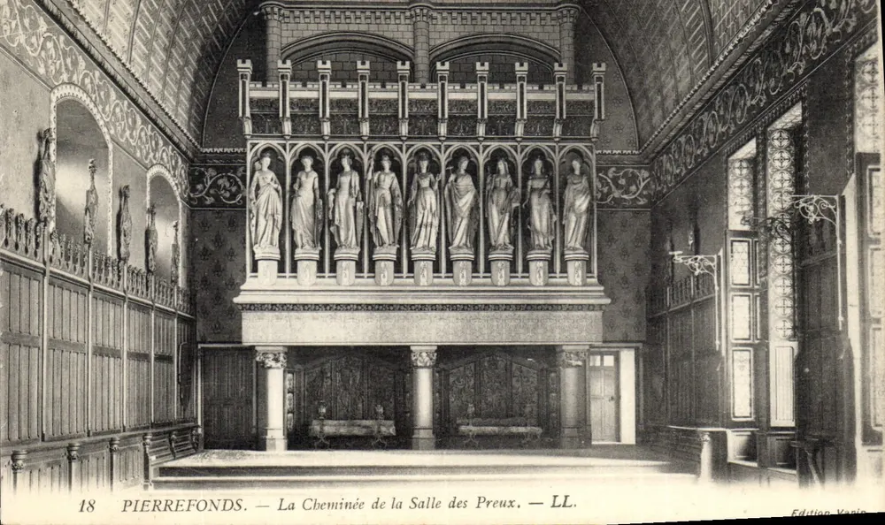 Pierrefonds — Der Kamin des Saals der Ritter — Edition Vanin - Vorderseite