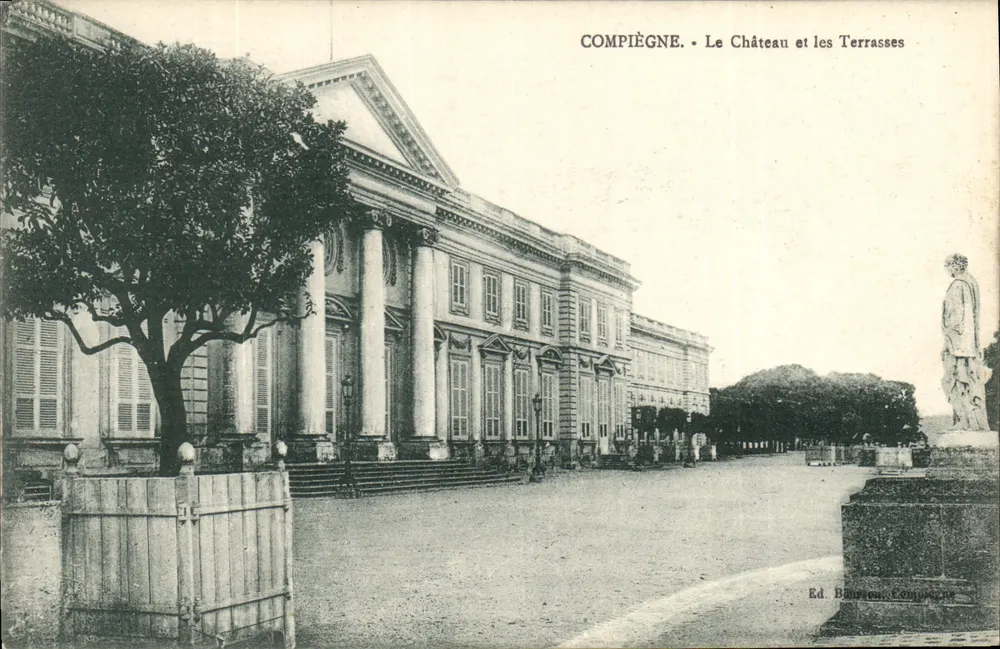 Compiègne - O Castelo e as Terrasses — Ed. Bauteau, Compiègne - Frente