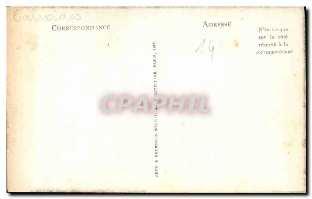 La Délivrande — Nef da Basílica — LL - Verso