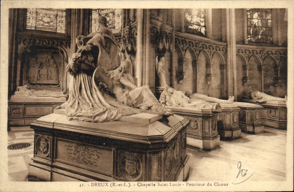 Kapelle Saint-Louis - Chorbereich — DREUX (E-et-L.) - Vorderseite