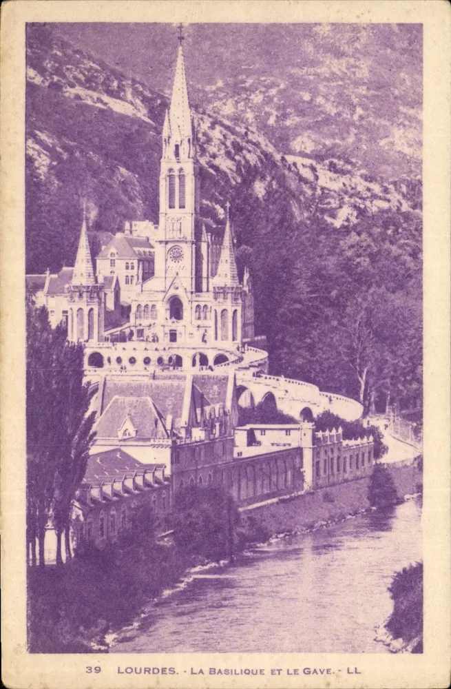 Lourdes - A Basílica e o Gave - LL - Frente