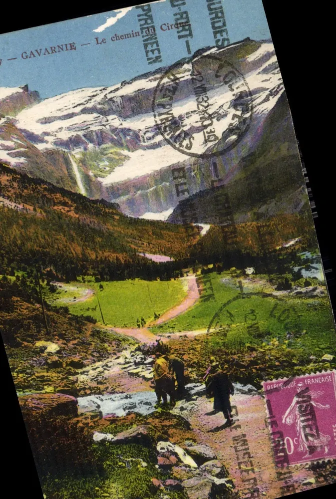 Gavarnie — O caminho — Cirque das Pirineus — Editor não visível - Frente
