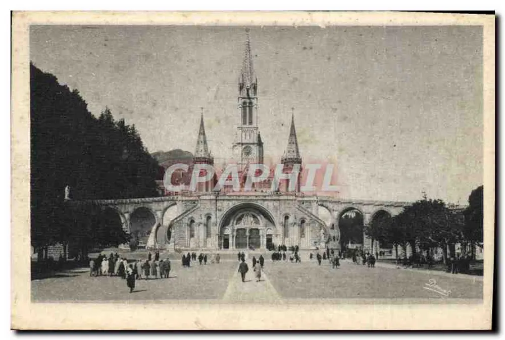 De Basiliek van Lourdes — Voorzijde — Uitgave P. DOUCET - Lourdes - Voorkant
