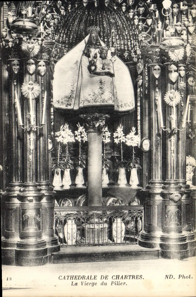 Chartreser Kathedrale — Die Säulenmadonna — ND. Phot. - Vorderseite