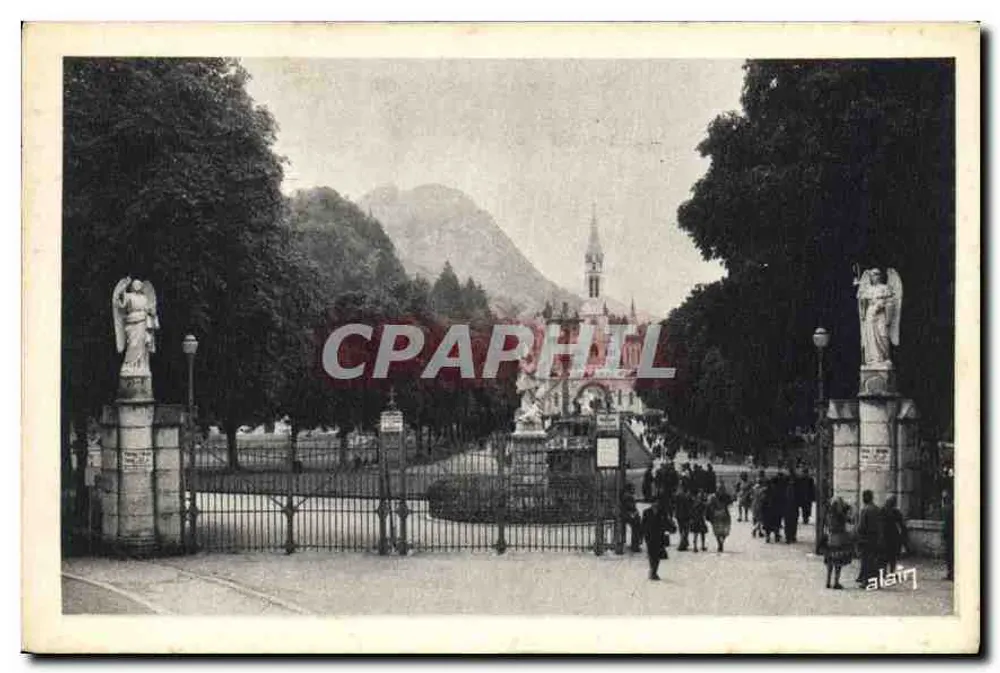 Lourdes — Entrada da Basílica — Edições de Arte C. L. D., n°114 - Frente
