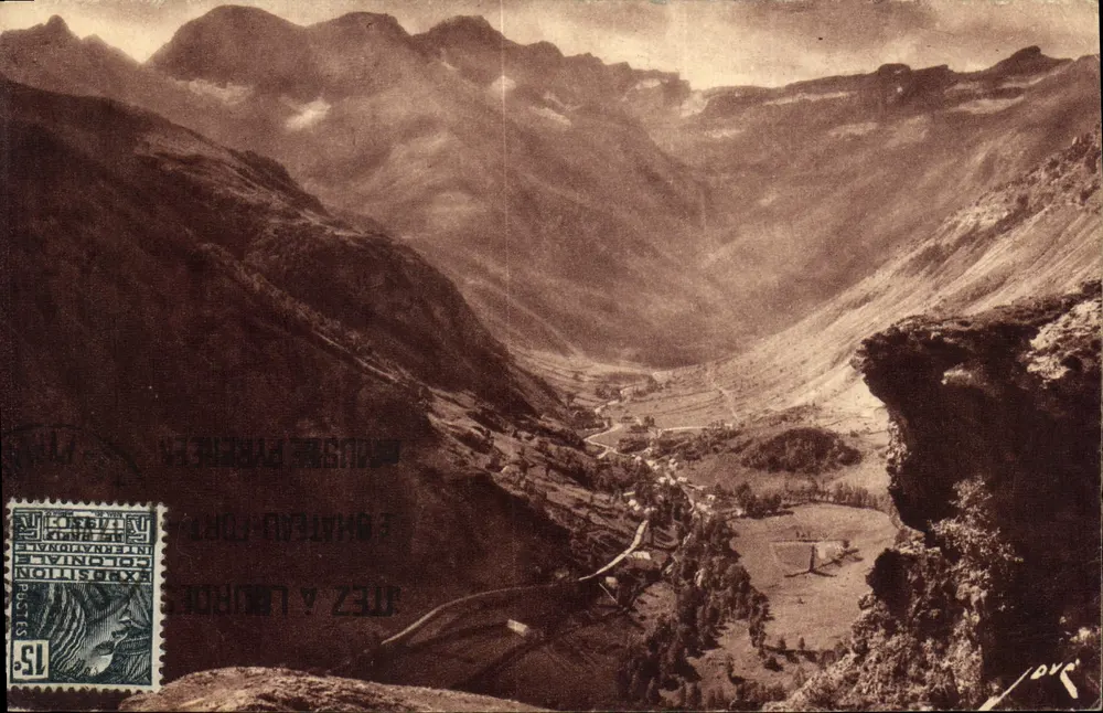 Gavarnie — Übersicht — Im Hintergrund, der Cirque und die Grande Cascade — Éditions JOVÉ, Pau (B.-P.) - Vorderseite