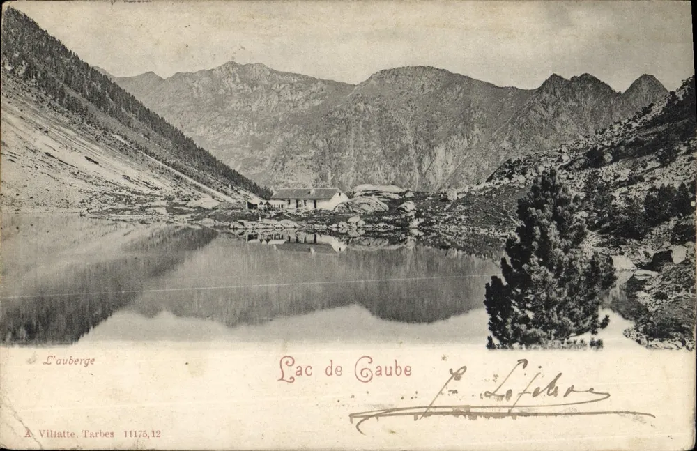 Lago de Gaube — Vista do lago e da auberge — A auberge, Villiatte, Tarbes, n°11175,12 - Frente
