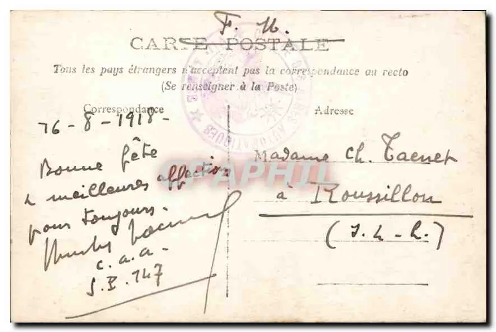 Lächelnde junge Frau mit Blumenstrauß — Ansichtskarte vom 1918 — Verlag nicht sichtbar - Rückseite