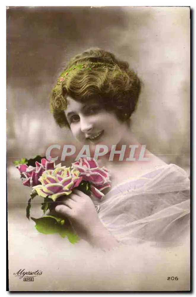 Mulher jovem sorridente segurando um buquê de rosas — Myosotis, n° 206 - Frente