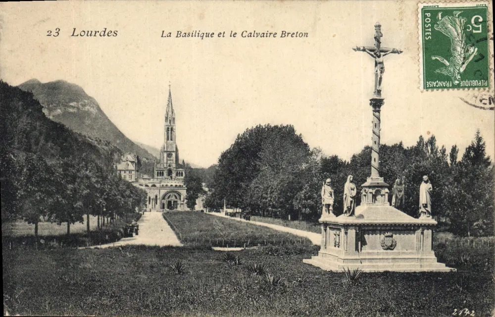 Lourdes — Ansicht der Basilika und des Bretonischen Kreuzes — unbekannter Verlag, Nr. 23 - Vorderseite