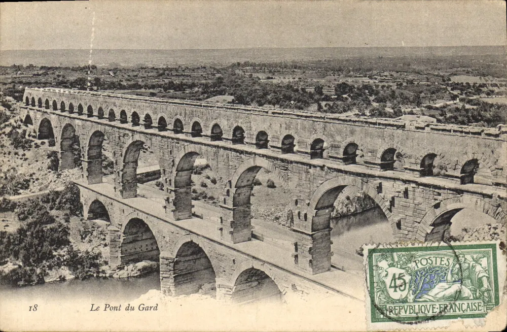 O Ponte du Gard — vista aérea — editor desconhecido, n° 18 - Frente