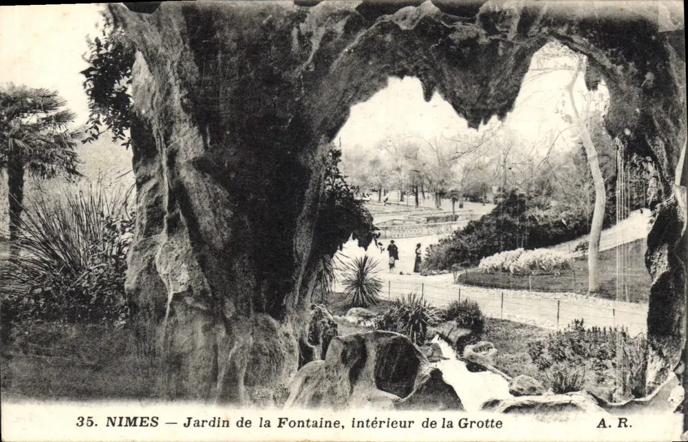 Nîmes — Jardin de la Fontaine, Innenansicht der Höhle — A.R. n°35 - Vorderseite