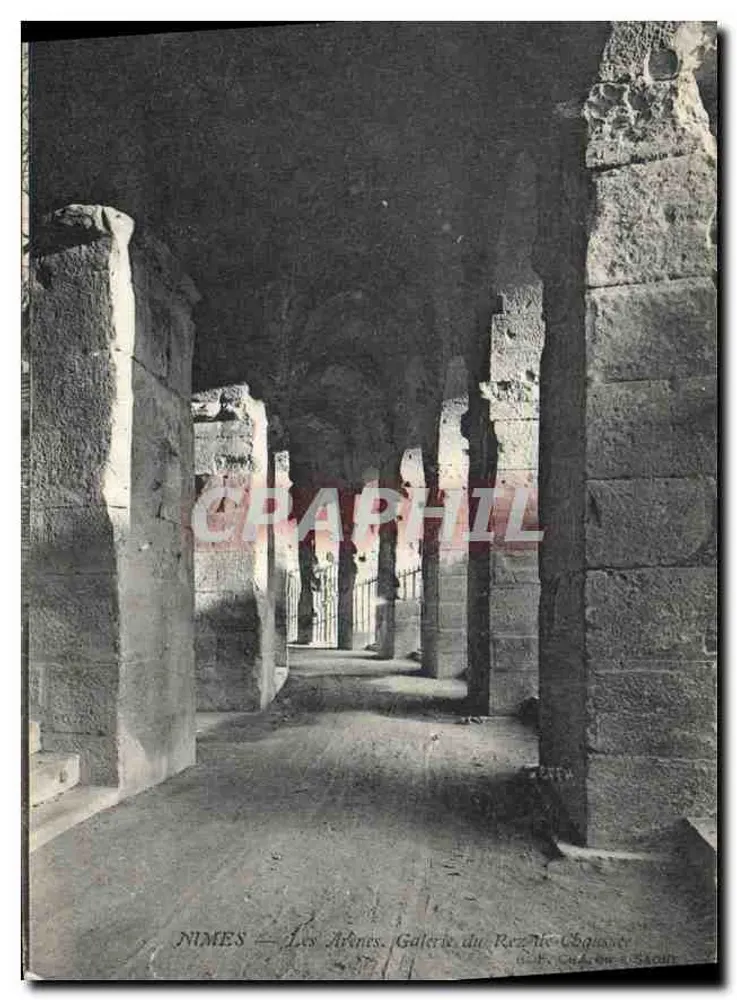 Nîmes — Die Arenen. Erdgeschoss-Galerie — Verlag: C. C. de Sostoin - Vorderseite