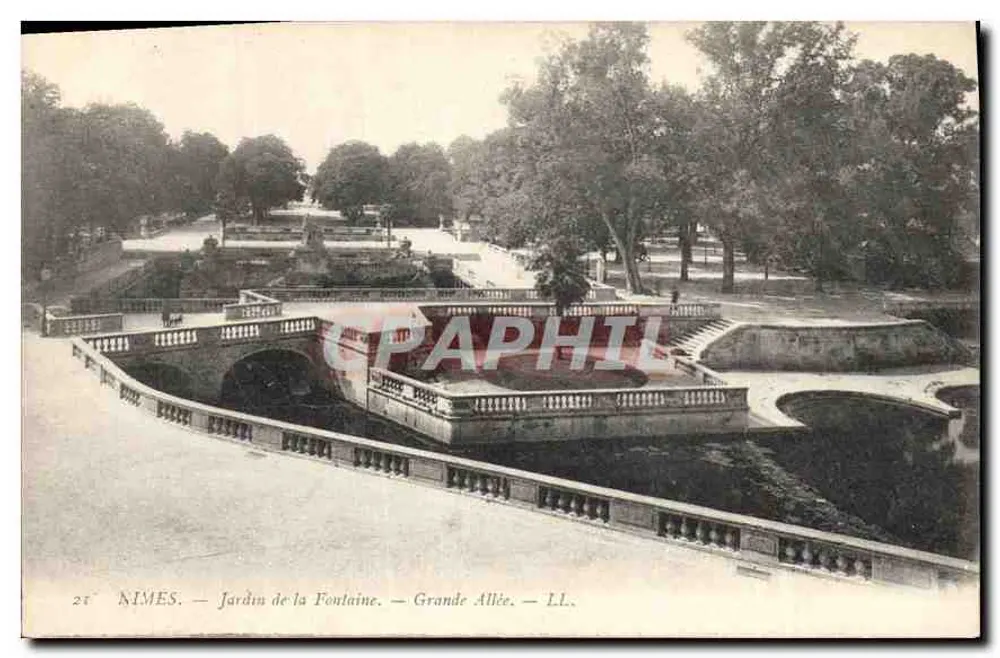 Nîmes — Jardin de la Fontaine — Grande Allée — LL. - Vorderseite