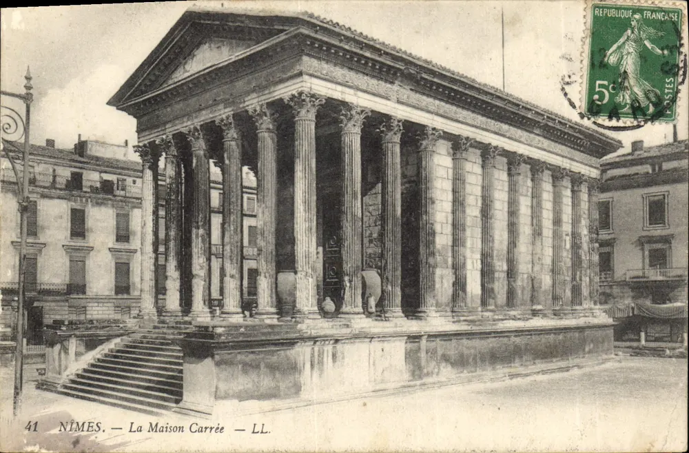 Nîmes — A Maison Carrée — LL. n°41 - Frente