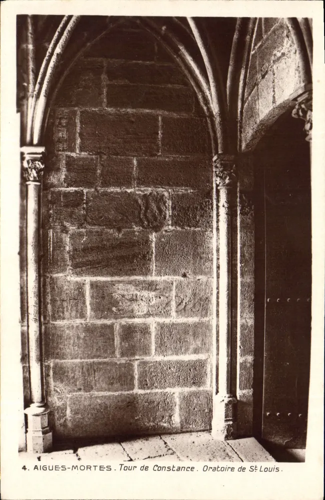 Aigues-Mortes — Torre de Constance. Oratório de São Luís — Edição dos Tesouros Históricos - Frente
