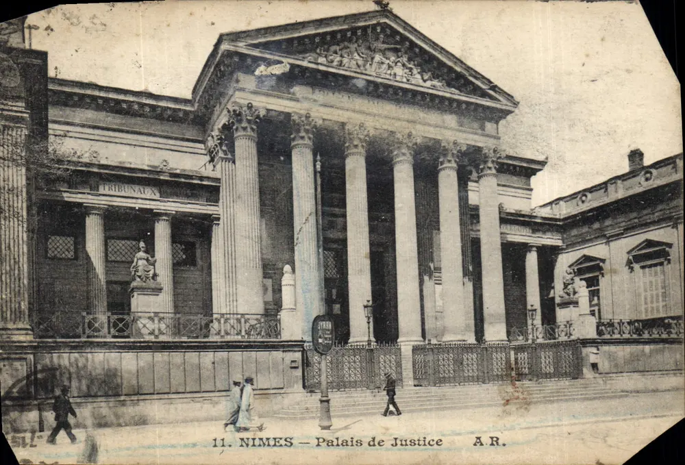 Nîmes — Palácio de Justiça — A.R. n°11 - Frente