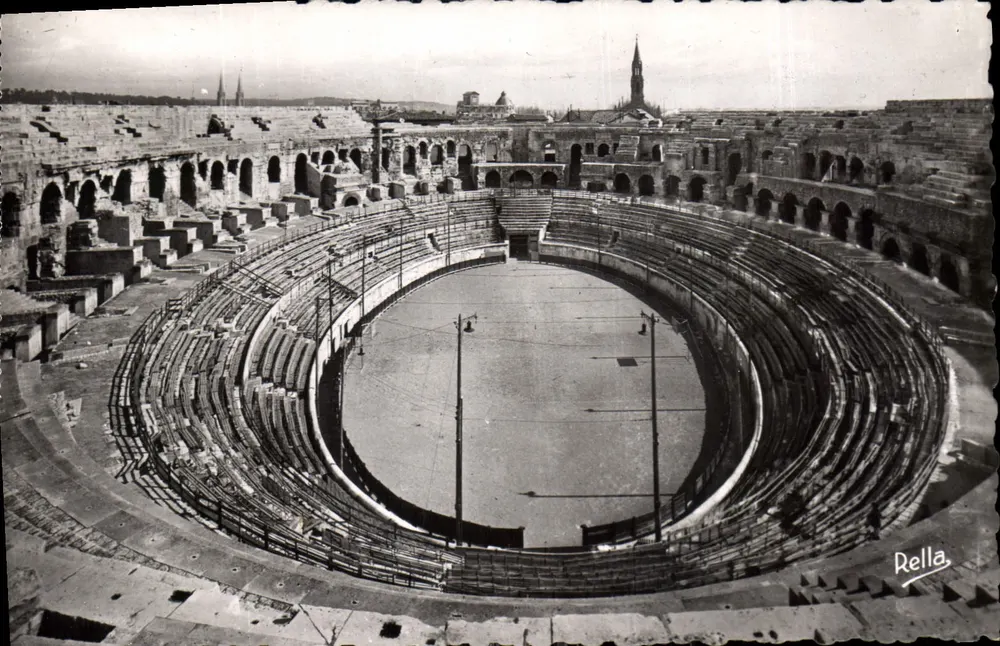 As Arenas Romanas — Nîmes — Edições Rella, n°2597 - Frente