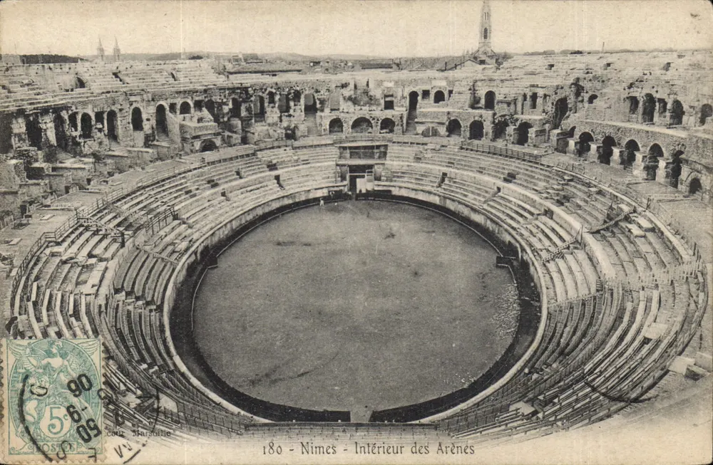 Nîmes - Interior das Arênes — vista aérea — editor Cours Marsonio, n° 180 - Frente