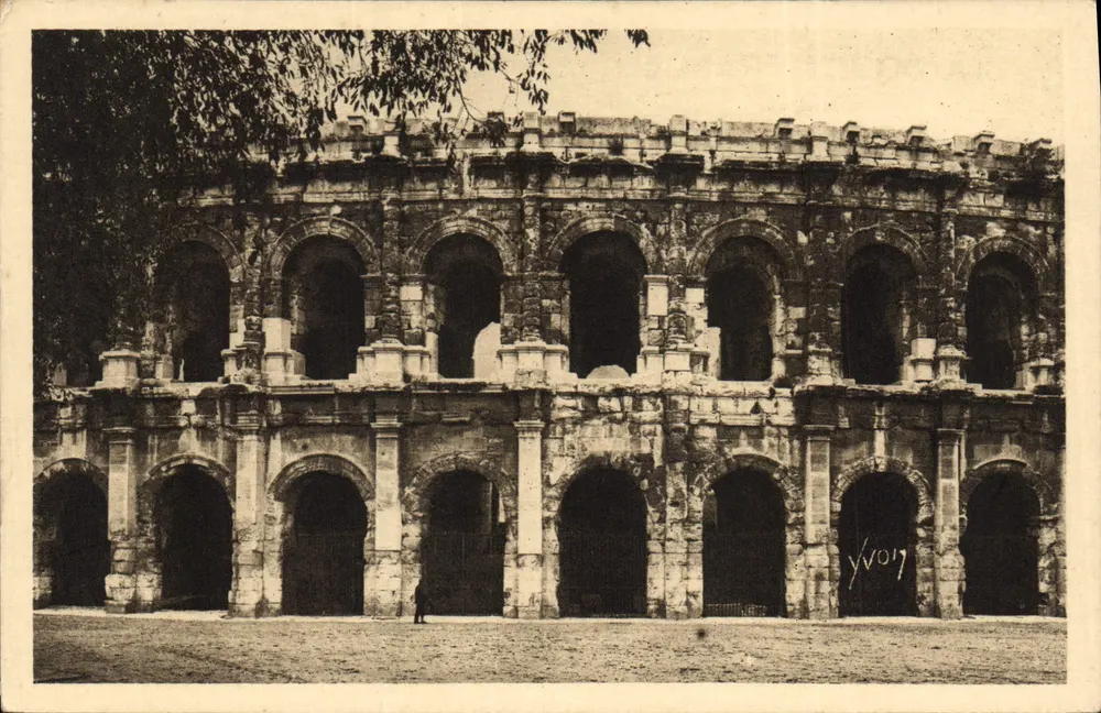 Les Arènes — Nîmes (Gard) — Les Éditions d'Art YVOY, Paris - Vorderseite