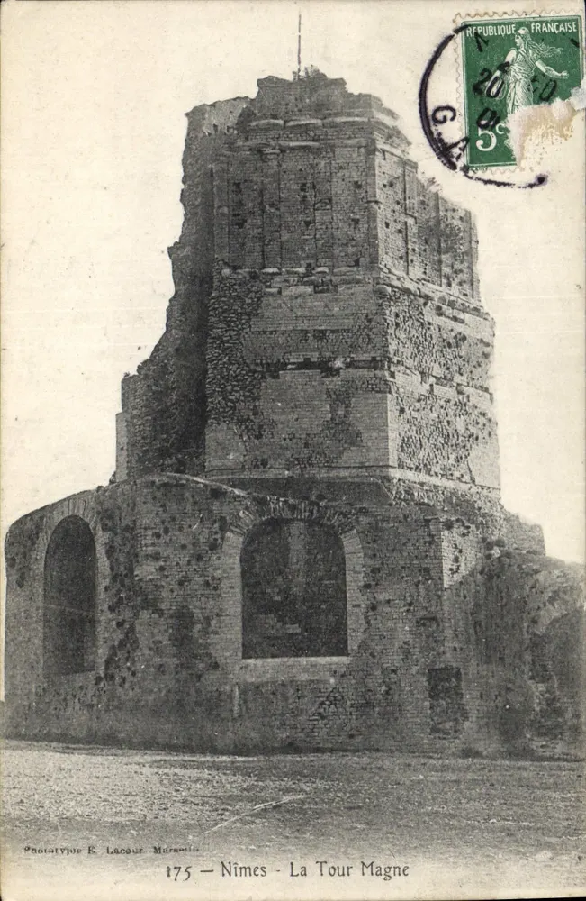 Nîmes - A Torre Magne — ruínas de um edifício antigo — Fototipo E. Lacour, Marselha, n° 175 - Frente