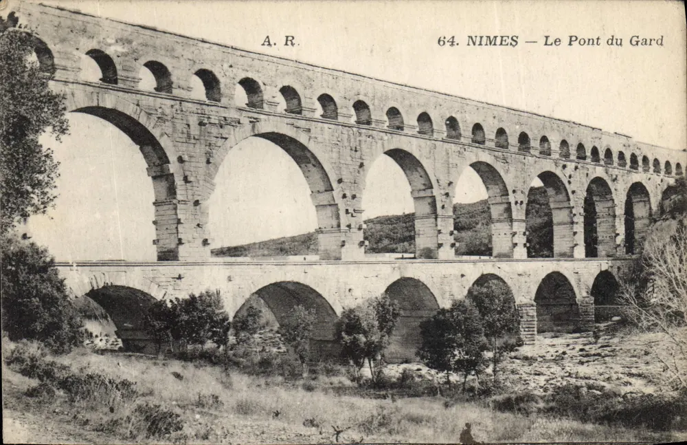 NIMES — O Pont du Gard — A.R. n°64 - Frente