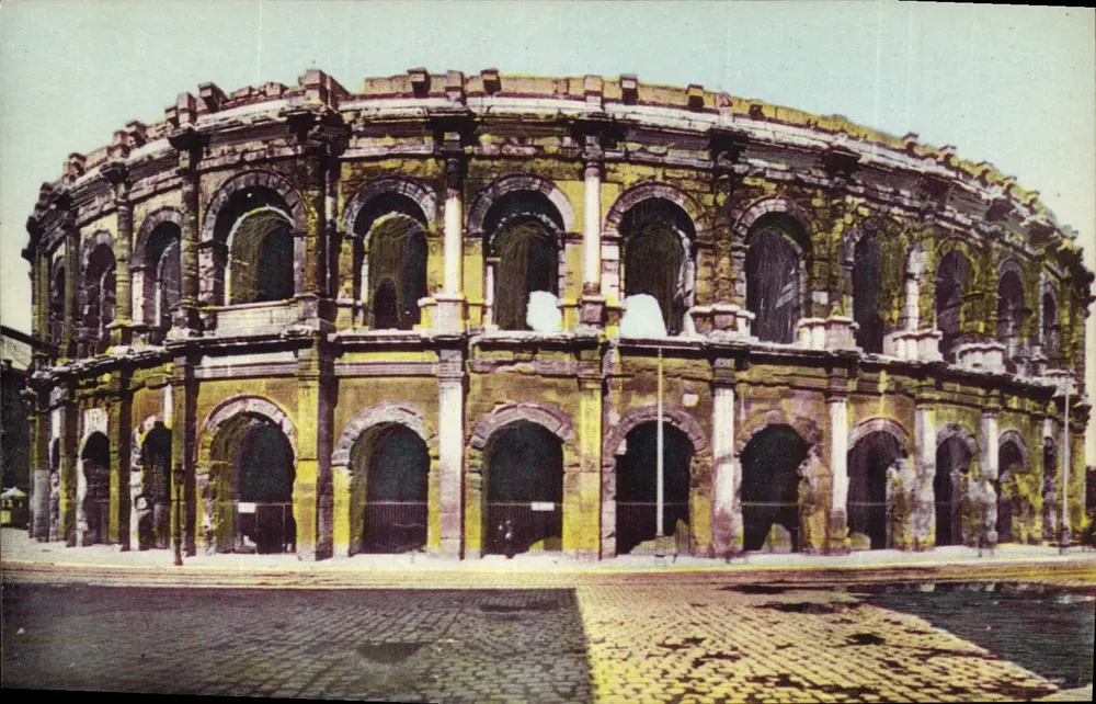 Nîmes (Gard) — As Arênes (lado Oeste) — Editor A. Bonnaque - Frente