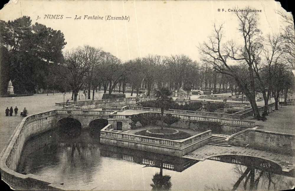 Nîmes — La Fontaine (Ensemble) — B.F. Chalon-Sadne, n° 8817 - Frente