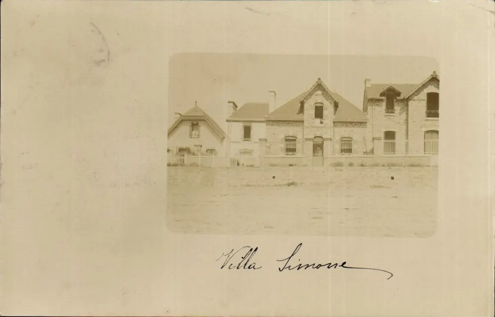 Villa Limone — visão da villa e de suas dependências — sem editor ou número visível - Frente